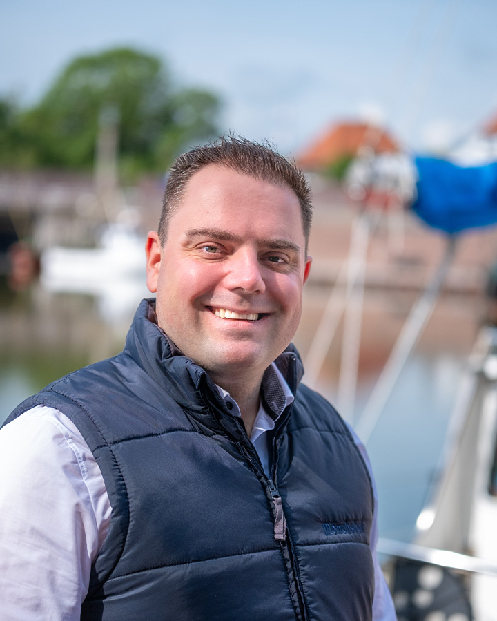Porträtfoto von Björn Christiansen, Kandidat für den Gemeinderat Wangerland